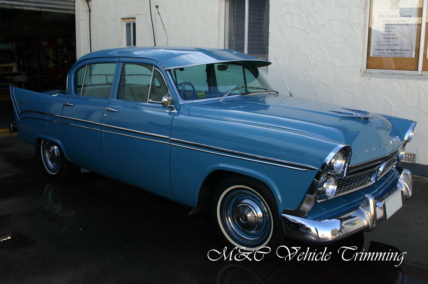 Chrysler Royal V8
